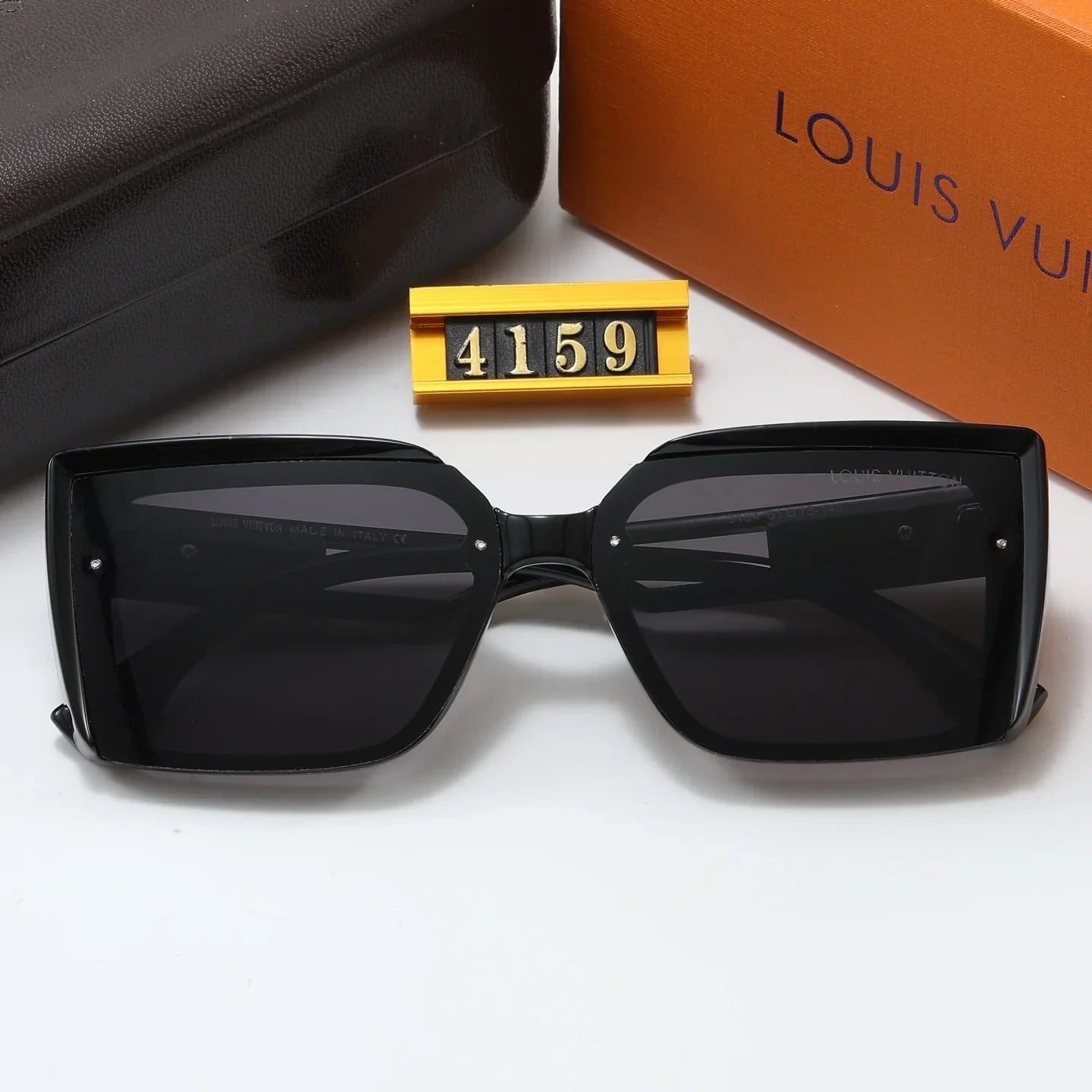 4 colors of fashionable and popular sunglasses 4159