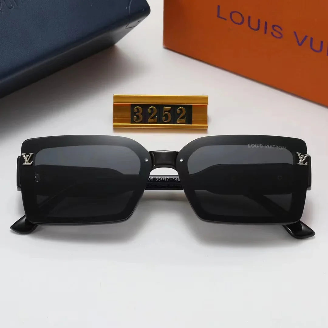 4 colors fashionable hot sunglasses  3252