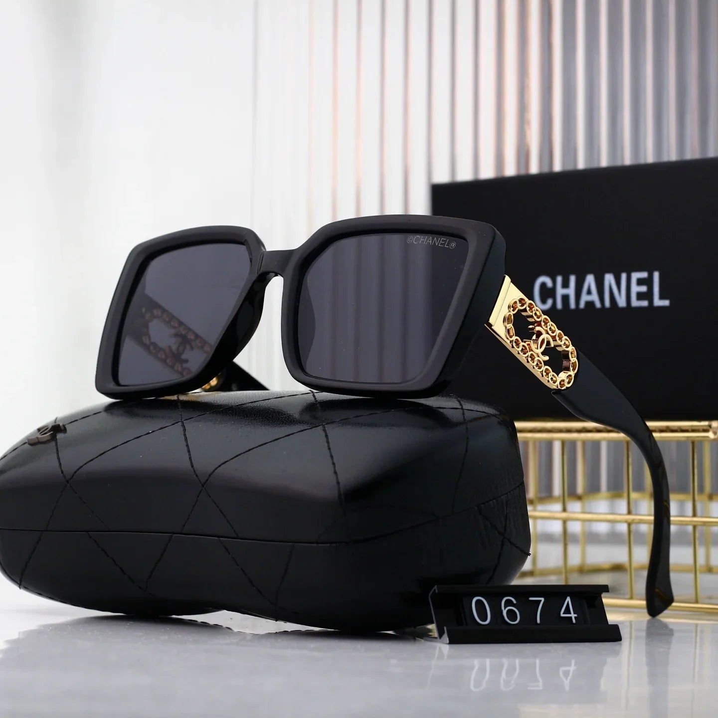 Square full frame new sunglasses 0674