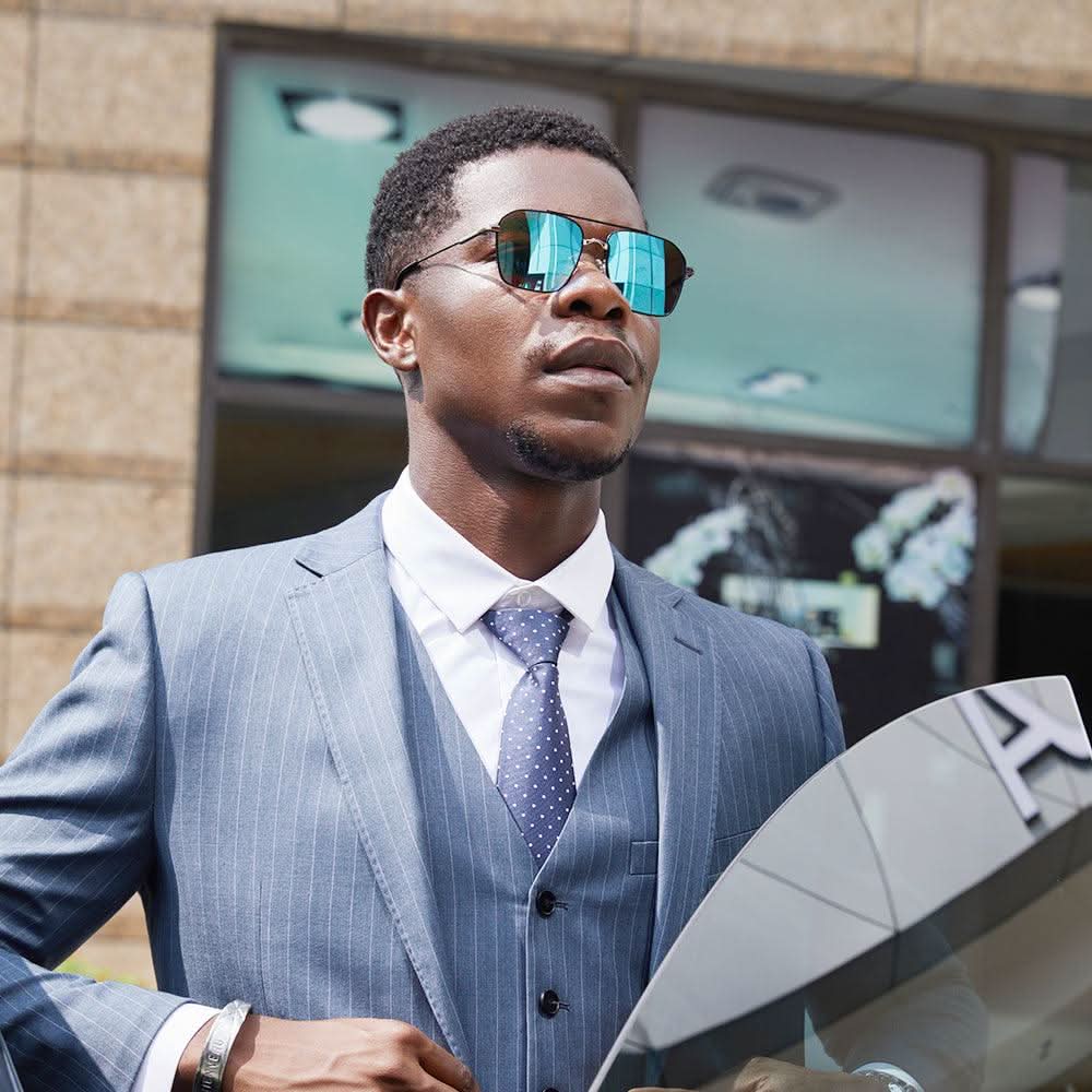The new hottest trendy sunglasses!