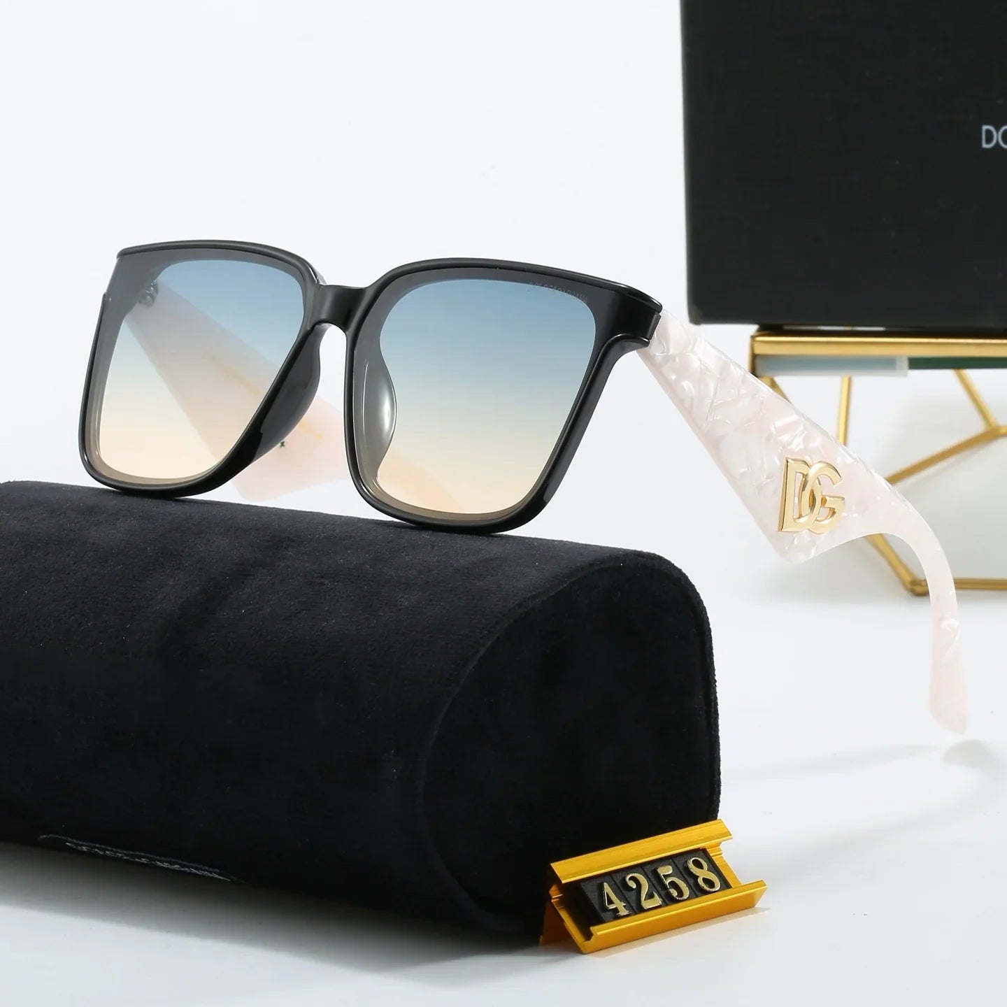 6 colors of fashionable and popular triangle-leg sunglasses  4258