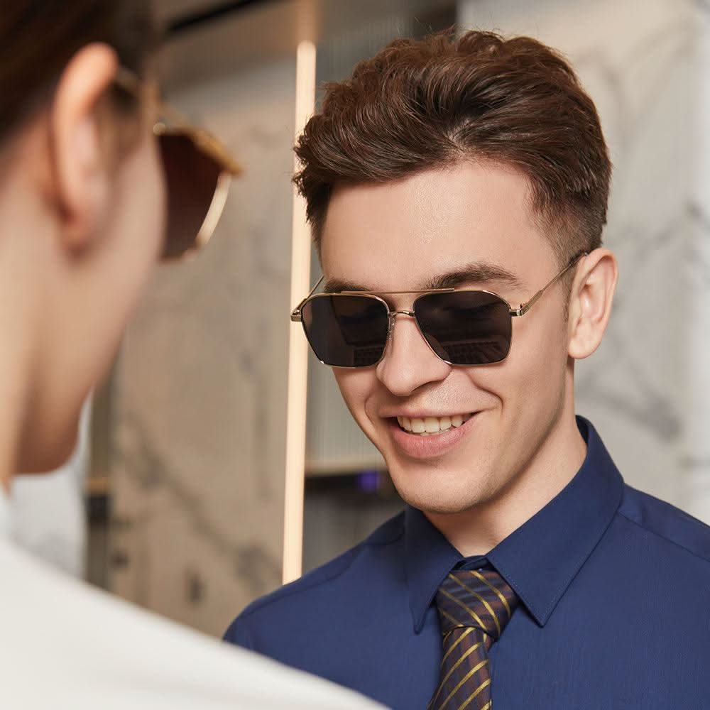 The new hottest trendy sunglasses!