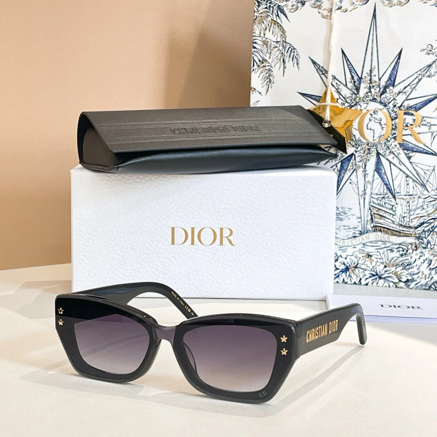 Full frame sunglasses