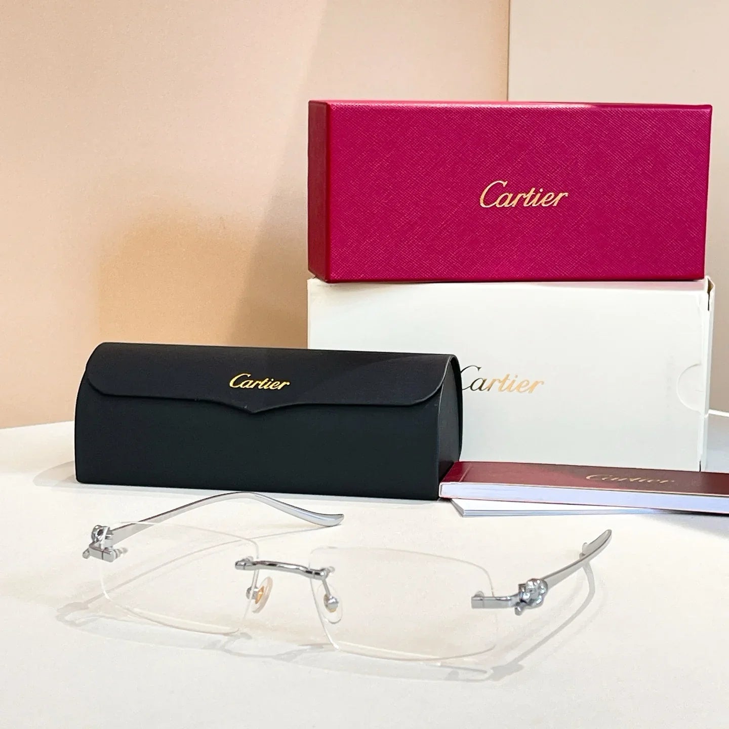 Metal frameless sunglasses